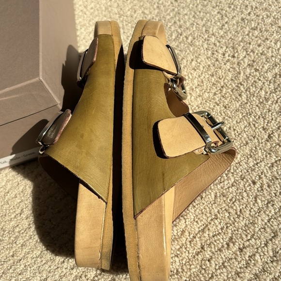 ANTENORA leather two toned sandals in Sz. 37 in like new condition-worn once - Picture 6 of 6